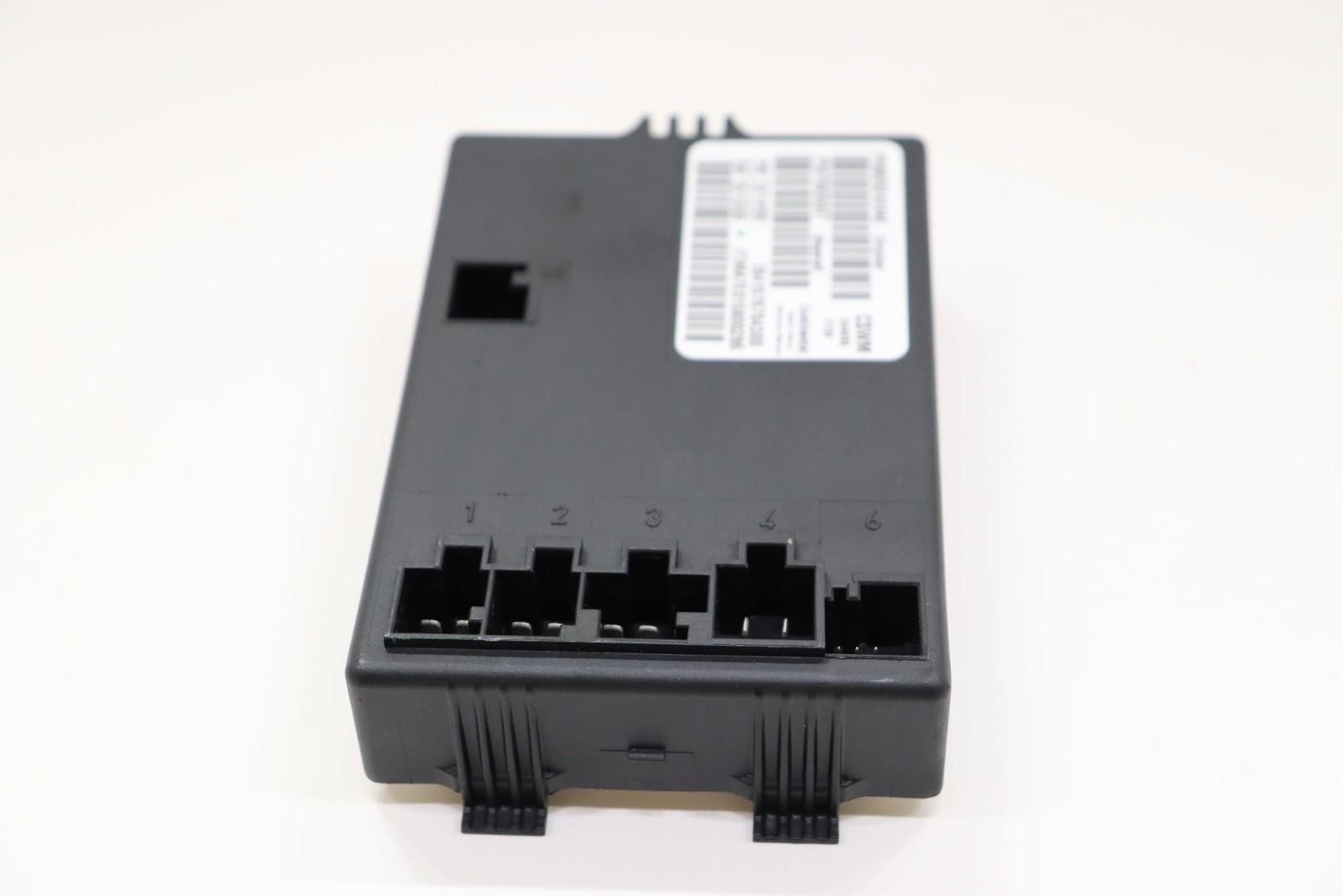 Maserati Ghibli 2014-2024 Front Right Seat heater control module