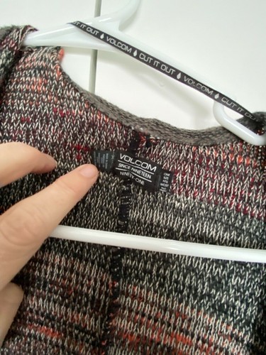 Volcom multi color open sweater one side fits most - Picture 3 of 3