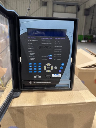 GE GENERAL ELECTRIC RELAY FEEDER MANAGMENT 750-P5-G5-S5-HI-A20-R-E CASE