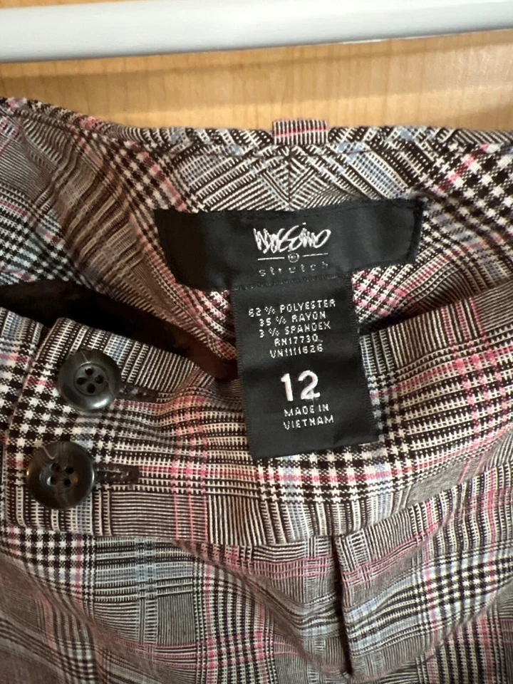 Pantalones Cortos Mossimo Mujer a Cuadros Talla 12 Gris y Rosa Poliéster Mezcla Rayón Doble Pero Foto 2 de 4