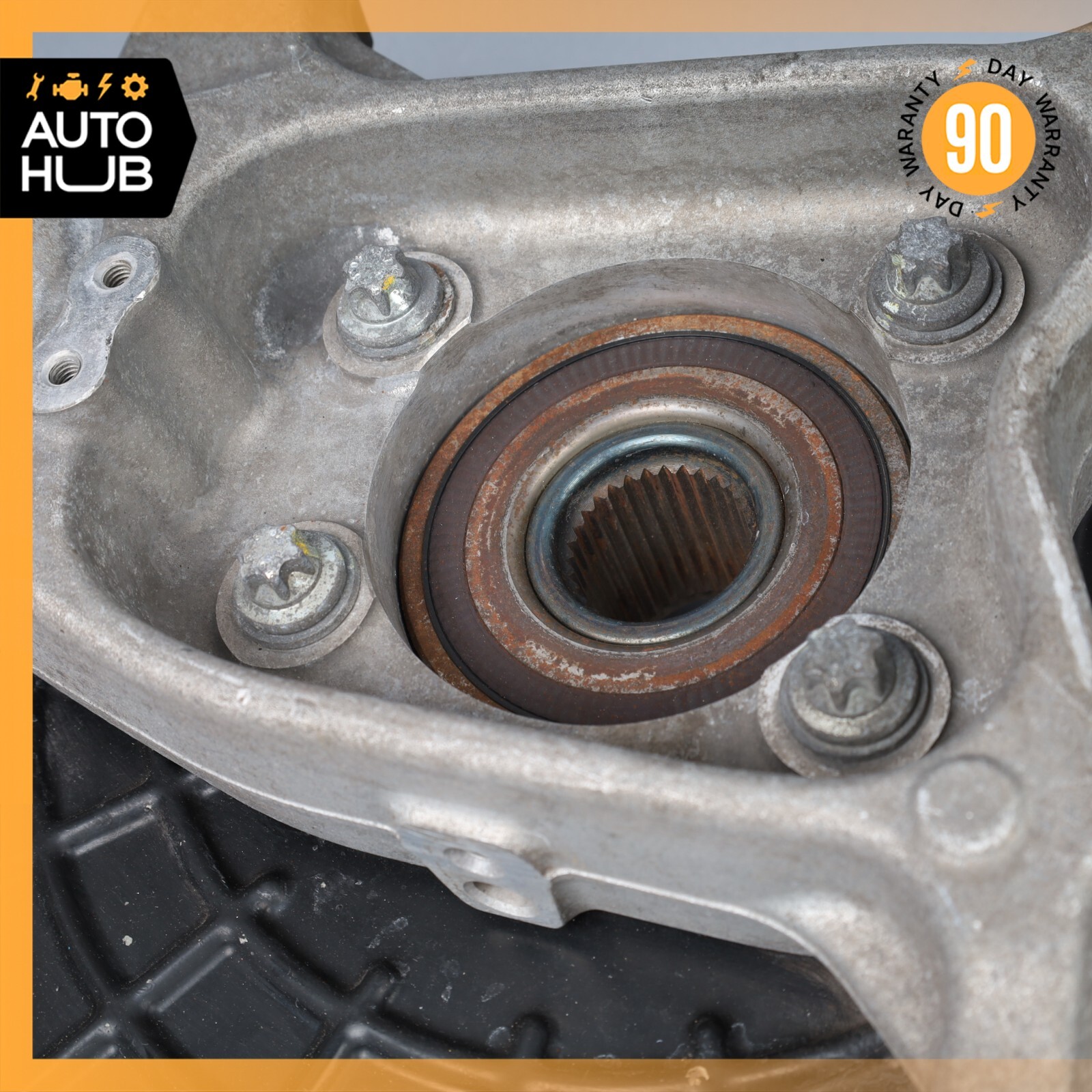 14-21 Maserati Quattroporte SQ4 Ghibli Front Left Driver Knuckle Spindle OEM 69k