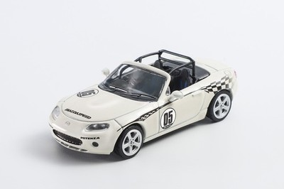 Mazda MX-5 Miata 1:64 Scale Race Car Model - Alloy Diecast