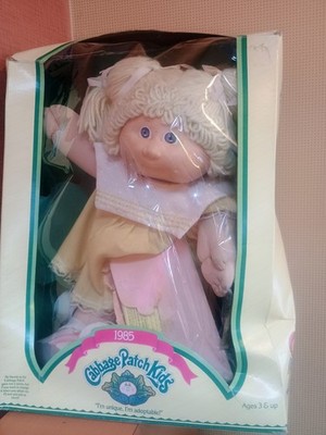 Vintage 1985 Cabbage Patch with original box
