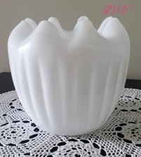 Vintage Milk Glass Opalescent Tulip Rose Bowl Vase/Planter