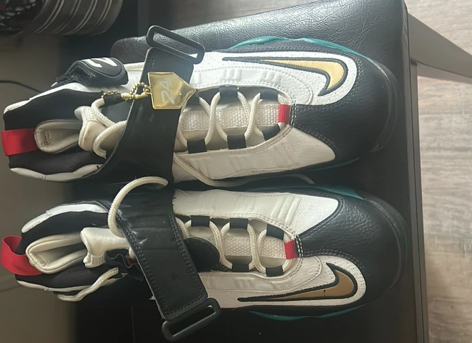 Nike Air Griffey Max 1 Black Metallic for Sale | Authenticity