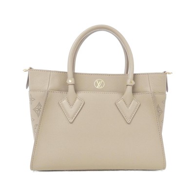 Authentic LOUIS VUITTON On my side PM M20600 Bag #260-004-263-9404  