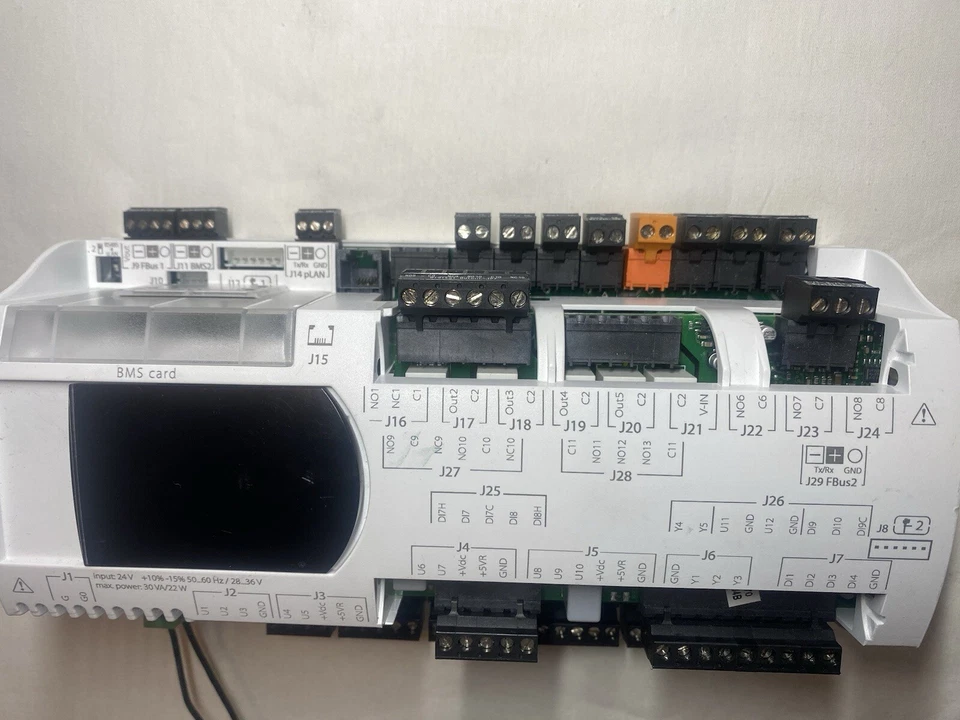 Automate CAREL P+ 10NB000D0M0 Température Process Contrôle Programmable - Photo 4/4