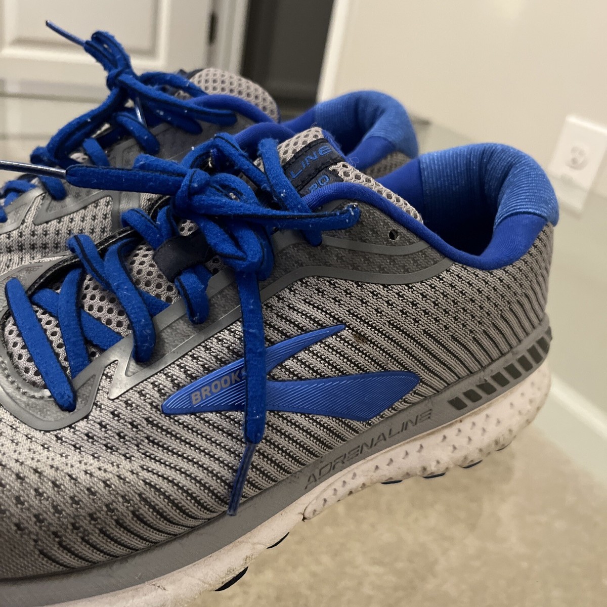 Brooks Adrenaline GTS 20 Shoes Mens Size 9 Gray Blue Running 1103071D051 Brooks Adrenaline GTS 20 1103071D051 Gray Blue Running Shoes  main image 4