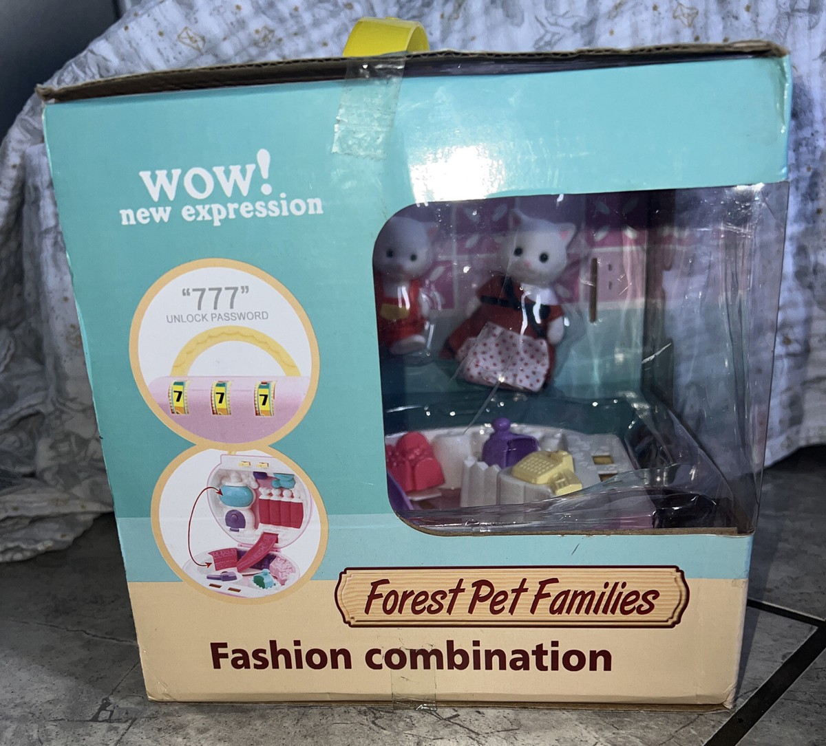 family cats 0101 ♡ Amazon.com: WLNTDOLA 1:6 Scale Mini Cute Cats