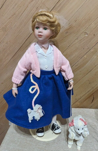 Heritage Collection, Peggy Sue, 50er Jahre Stil Puppe mit Pudelrock, mit Pudel