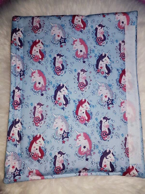 FINN & FINCHEN Gurtpolster Sicherheits-Gurtpolster Einhorn Gurtschoner Einhörner Autogurte