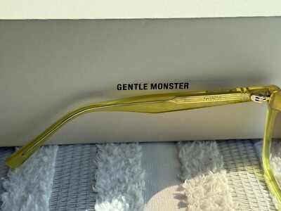 new- Gentle Monster - Mondo OL3 - Olive Frame - Brown Tinted Zeiss