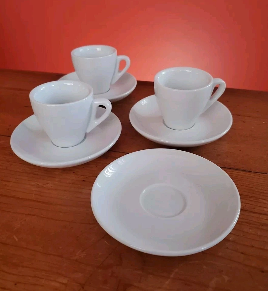 Espresso de porcelana Cuisinox Signature Series 3 xícaras 4 pires café branco - Imagem 2 de 4