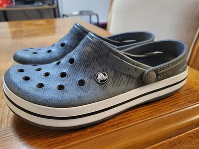 Gray CROCS.  Excellent Condition. Mens Sz 7 Ladies Sz 9