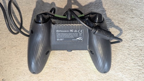 PowerA Wired Xbox One Controller - Green - 1428124-01 - Picture 2 of 2