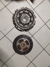 832231 Renault Dacia 0.9 TCE 302052515R 302053302R Clutch Kit
