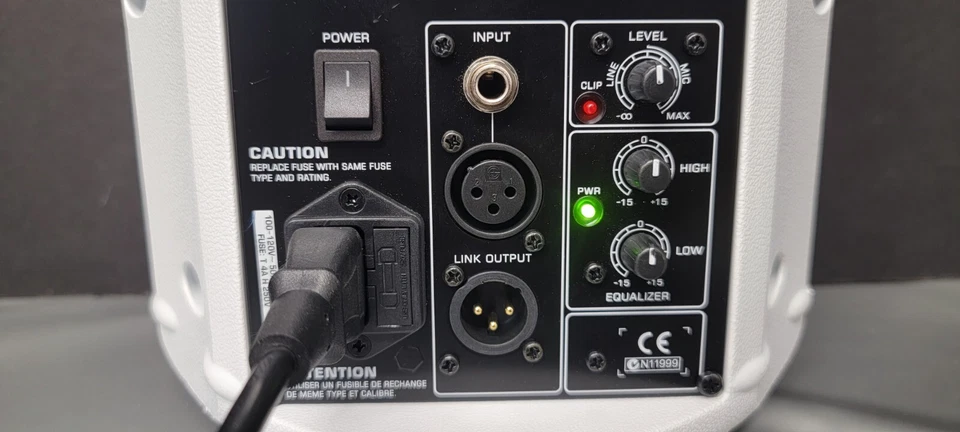 Behringer EuroLive B208D 200-Watt 2-Way PA Speaker White - Image 4 of 4