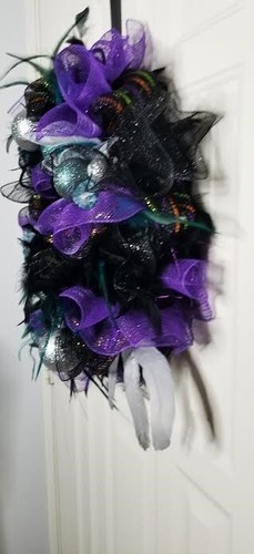 Holiday Deco Mesh Feather Wreath 22" A Touch of Elegance to Front Dr - Picture 7 of 8