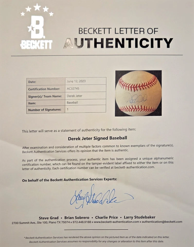 Derek Jeter (Shadow Box) - #2 Reel History - "The Flip" - Beckett Certified - Image 4 of 4