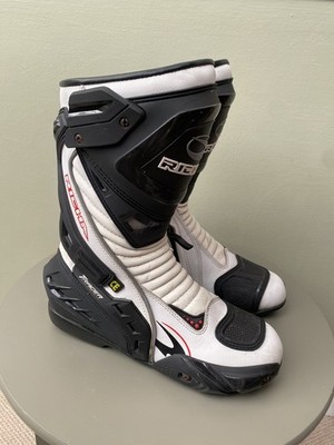 Gr. 5 Richa Tracer weiß/schwarz WP Motorradstiefel gebraucht schöner Zustand 