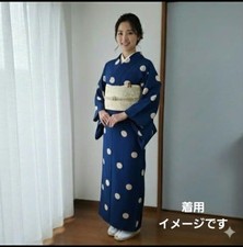 Kimono Navy fine pattern white circular pattern