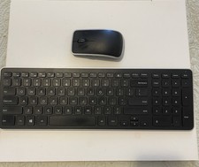 Dell Slim Wireless Plug  Play Keyboard  Mouse Bundle Black WM514P