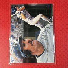 Fleer 1995 Flair #63 Wade Boggs New York Yankees Base Set Baseball Card