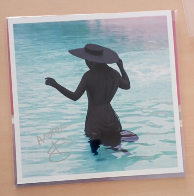 Austra   Future Politics - AUTOGRAFATO LP VINILE ROSSO SIGILLATO