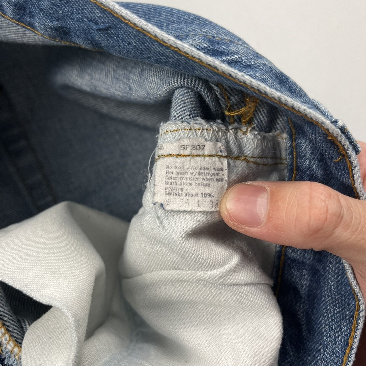Vintage 70s Levi's Redline 501xx Selvedge Blue Jeans 33x34 Vintage 70s Levi's Redline 501xx Selvedge Blue Jeans 33x34
