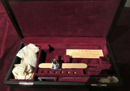 FUNDA ÚNICA VINTAGE DEL DEPARTAMENTO MÉDICO 30770 DEL EJÉRCITO DE EE. UU. SEGUNDA GUERRA MUNDIAL - Imagen 3 de 10