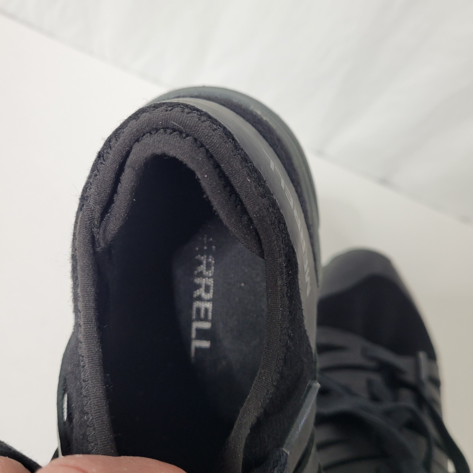 SAOLA Sneaker Merrell nera con tomaia in lana rivettata suola in gomma taglia 7 5