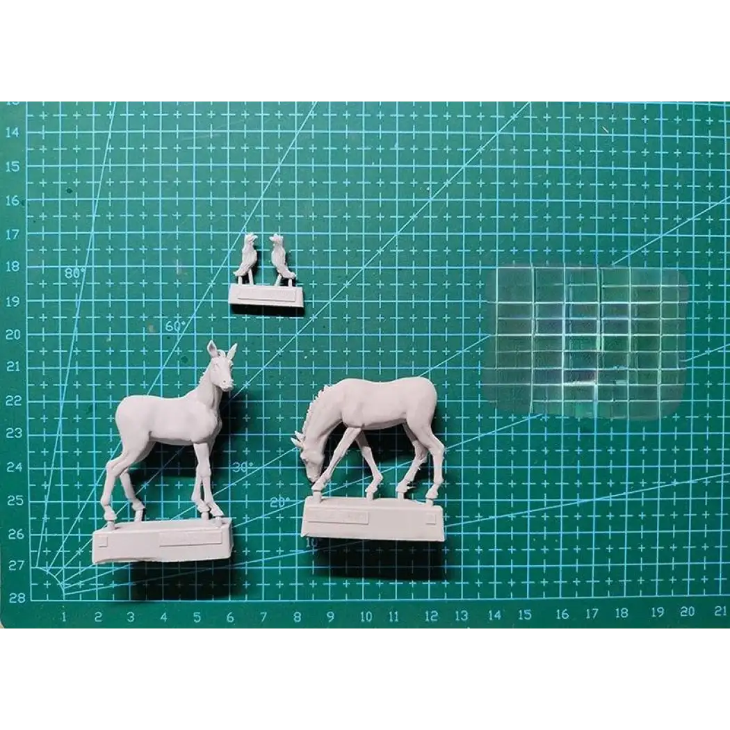 1/35 2pcs Resin Animals Model Kit Two Horses Unpainted eBay