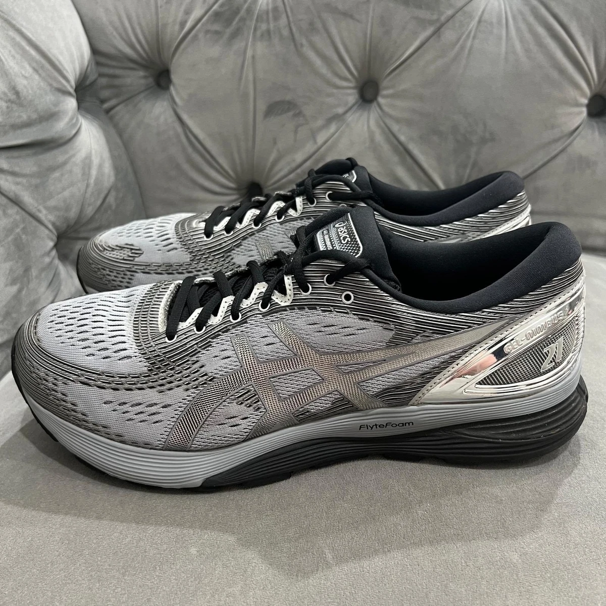 Supremely 21枚 ASICS Gel Nimbus 21 Platinum Sheet Rock Silver for Sale