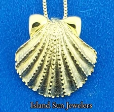 Steven Douglas Scallop Shell Pendant, 14k yellow gold