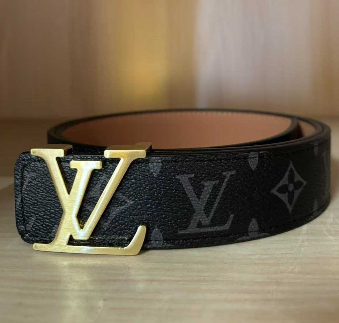 Men’sPremiumLeatherBelt–GoldBuckle&BlackMonogramInspiredDesign