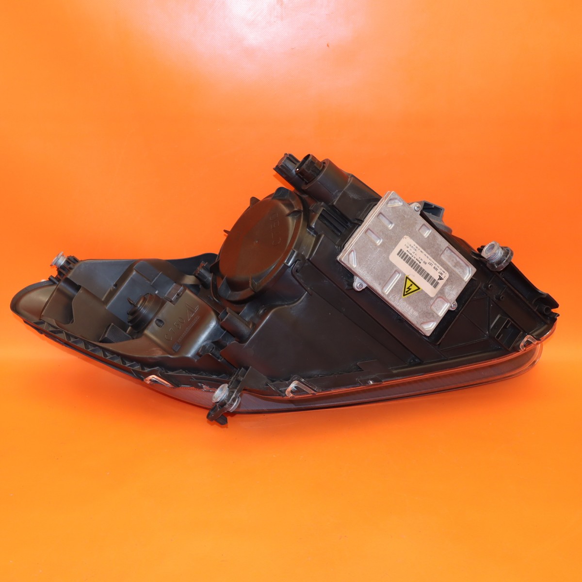 MASERATI GRANTURISMO HEADLIGHT LEFT 2013 2014 2015 2016 2017 294589 LED OEM