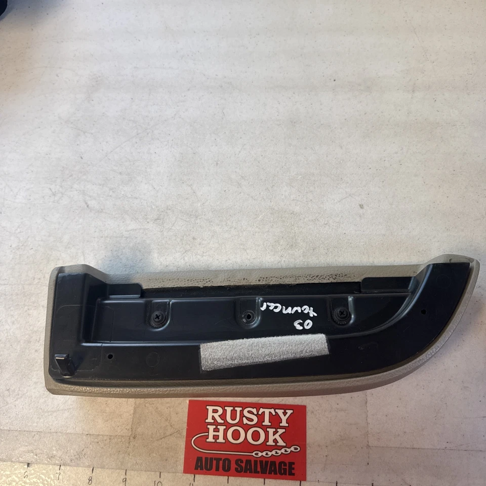 2003 LINCOLN TOWN CAR FRONT DOOR ARMREST Left Driver 5424141 LH - Изображение 3 из 4