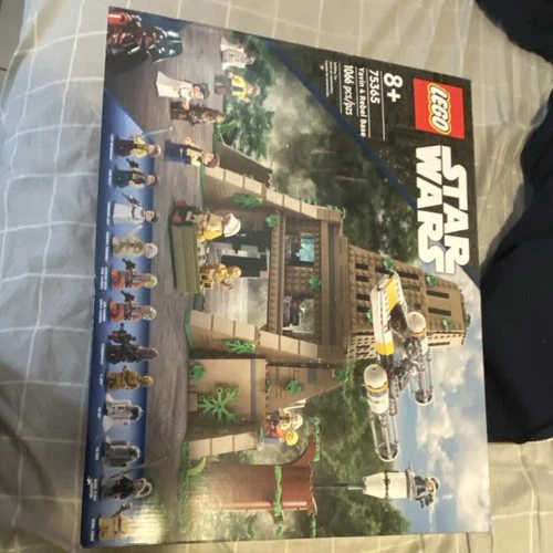 LEGO Star Wars Yavin 4 Rebel Base 75365 Complete Set 1066pcs