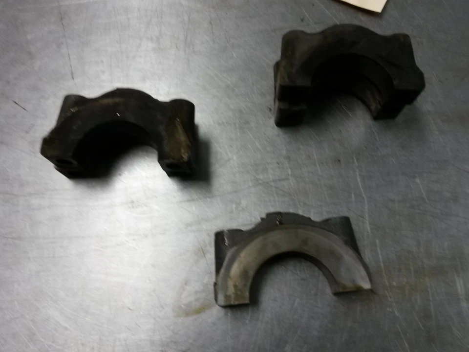 Tapas principales bloque motor para Dodge Caliber 2.0 07-12 Foto 2 de 4