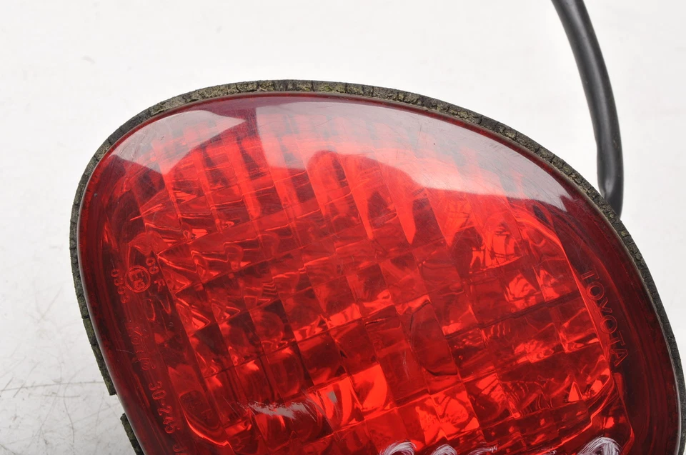 LEXUS GS II Luz Trasera Maletero Derecha - Imagen 2 de 4