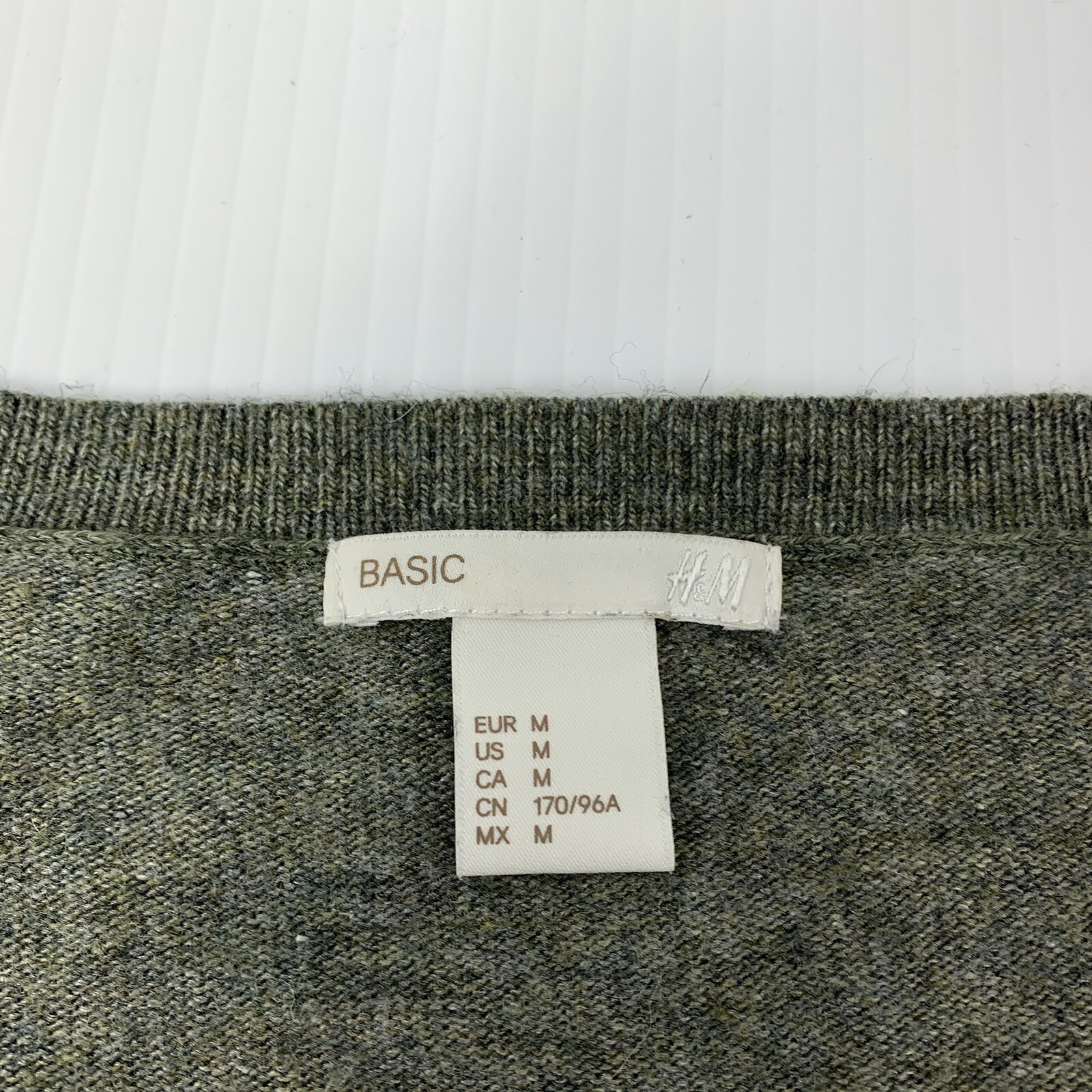 H&M Basic Women's Size Medium Gray Lightweight Lo… - image 2