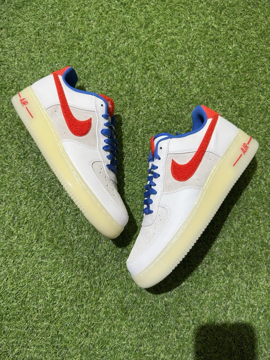 Preços baixos em Nike Air Force 1 Supreme Low Year Of The Rabbit