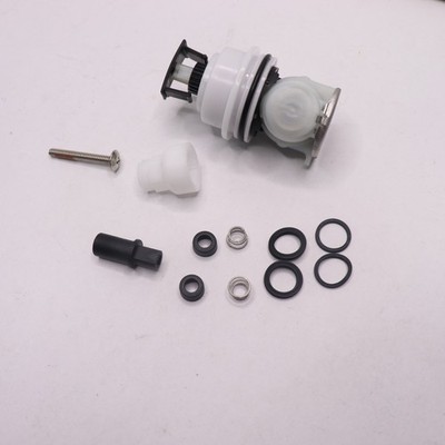 Delta 17 Series Delta Tub & Shower Cartridges 5 D White
