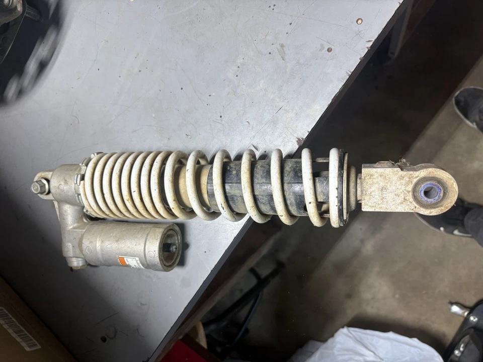 2008 Yfz 450 Front Shock - Image 2 of 2