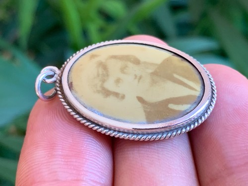 Art Deco ALPACCA Round Morning Photo Portrait Pendant Watch Chain Fob c.1920 - Picture 3 of 7