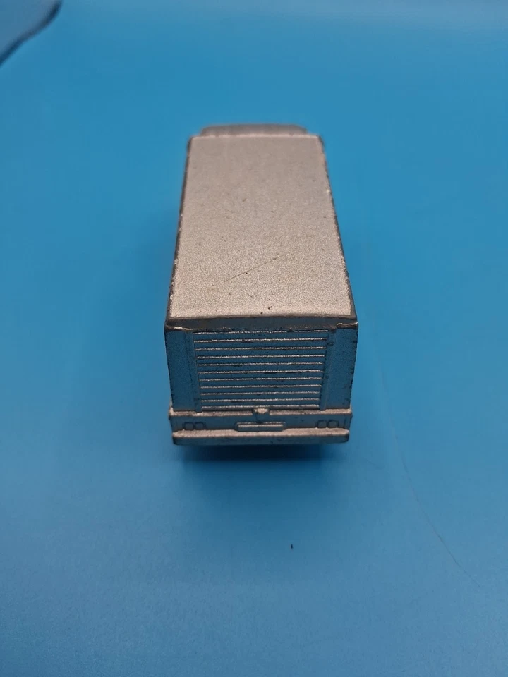 Vintage Corgi Juniors Leyland Terrier Daily Planet Superman Truck Silver - Image 3 of 4