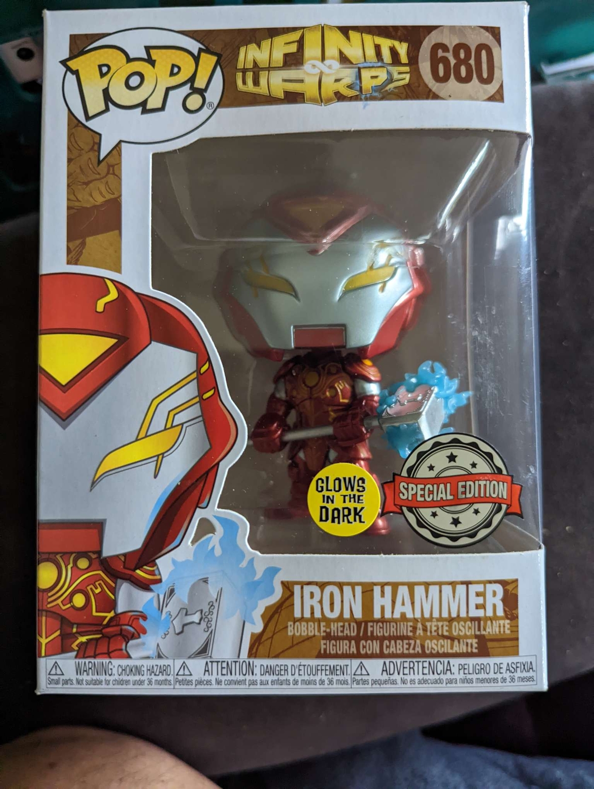 Damaged  Box Funko Pop Marvel - Infinity Warps - Iron Hammer #680 - Special Edit