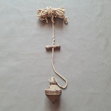 VTG rare Original Large antique iron plumb bob leveling measuring carpenter tool