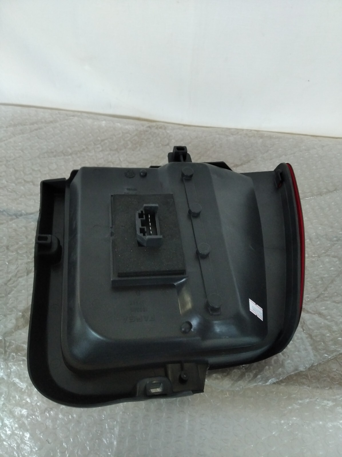 Picture 4 of 5