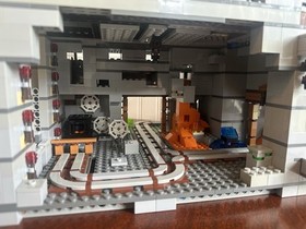 Lego Minecraft 21137 The Mountain Cave Incomplete - Shows Age - See details